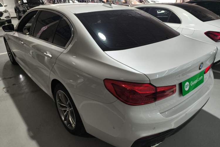 Used BMW 5 Series 2020 525Li M Sport Package Exterior 1