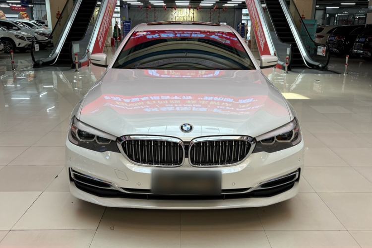 Used BMW 5 Series 2020 525Li Luxury Package Exterior 1