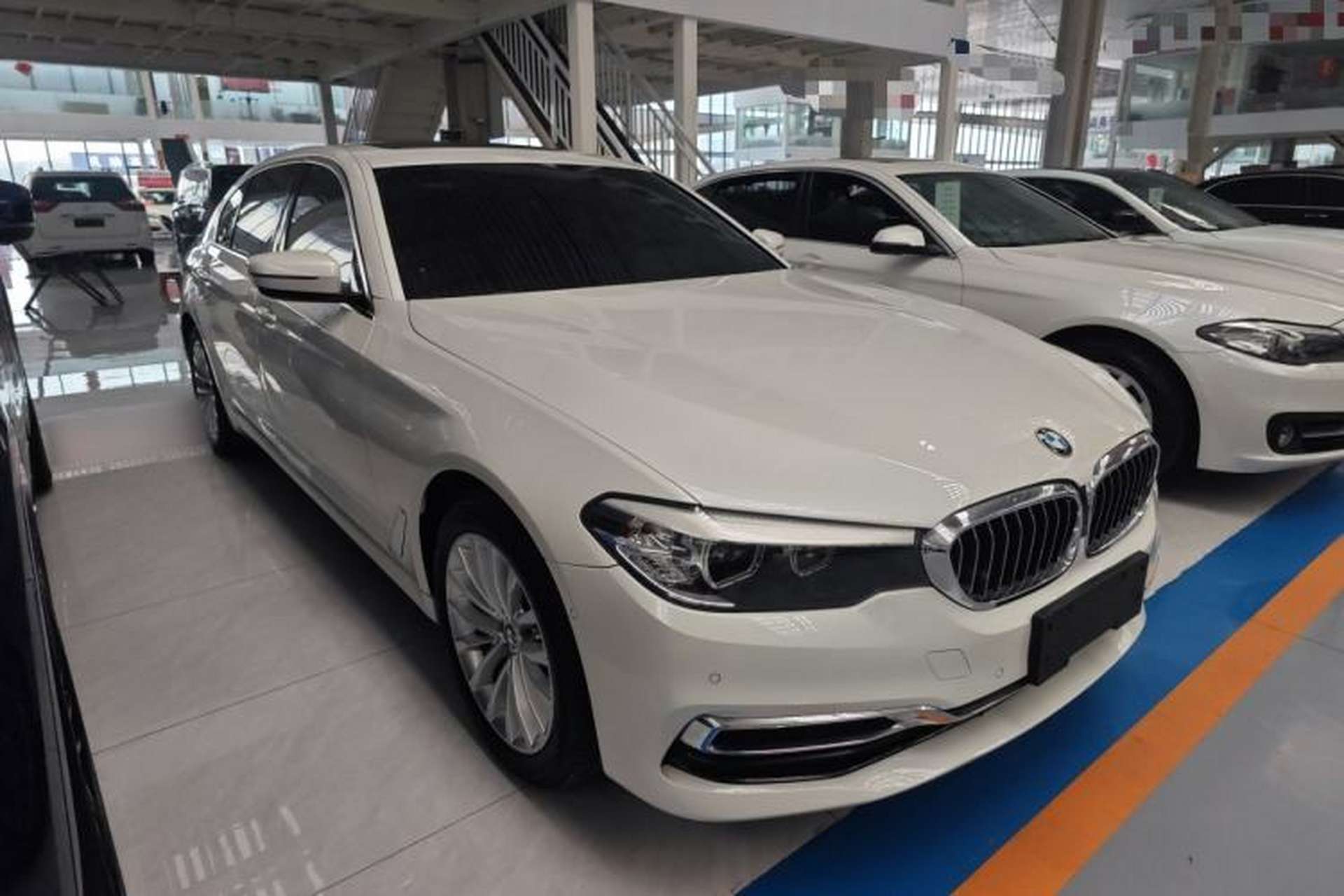 Used BMW 5 Series 2020 525Li Luxury Package Exterior 1