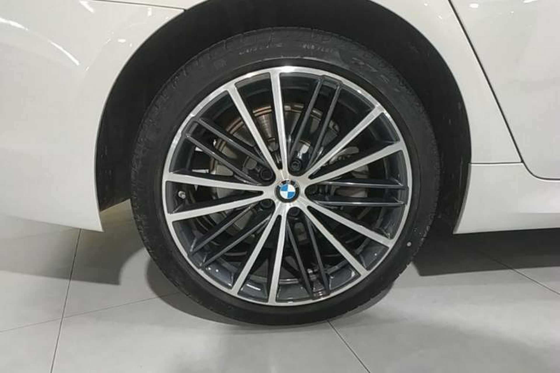 Used BMW 5 Series 2020 530Li Luxury Edition M Sport Package Exterior 2