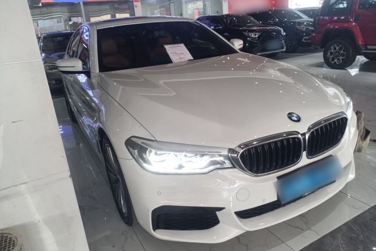 Used BMW 5 Series 2020 530i M Sport Package Exterior 2