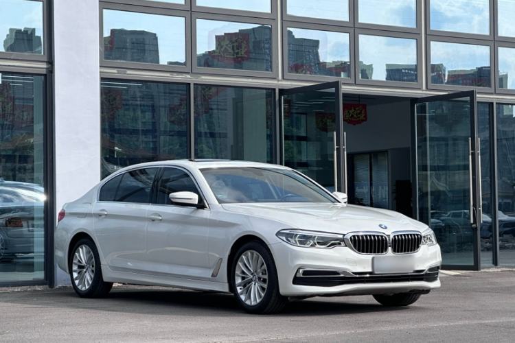 Used BMW 5 Series 2020 530Li Luxury Edition Premium Package Exterior 2
