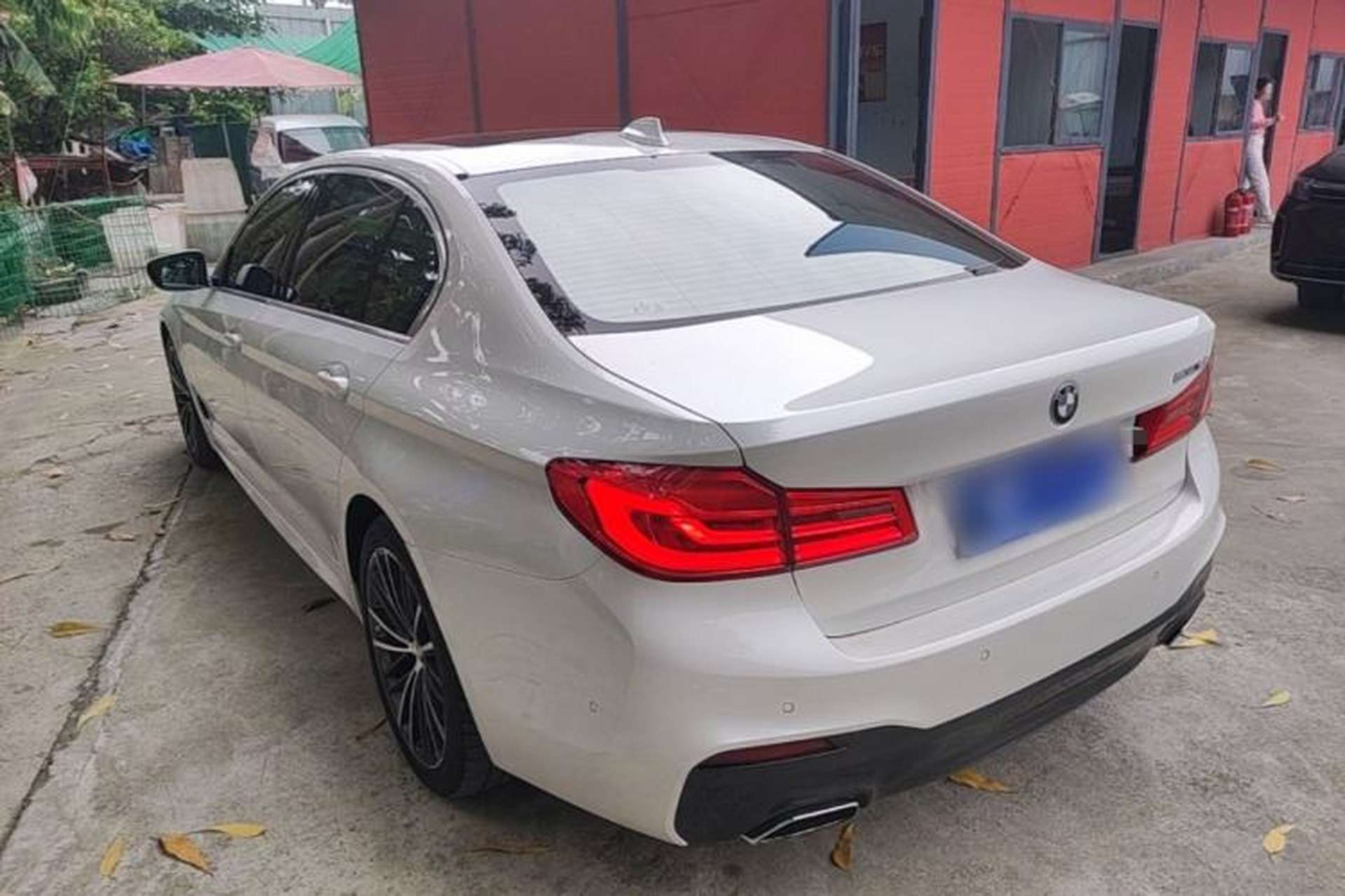 Used BMW 5 Series 2020 530Li Luxury Edition M Sport Package Exterior 2