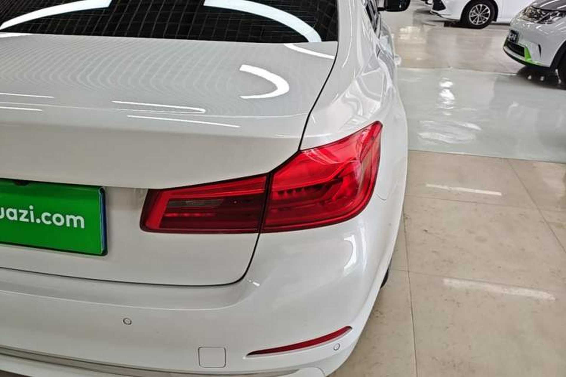 Used BMW 5 Series 2020 525Li Luxury Package Exterior 3