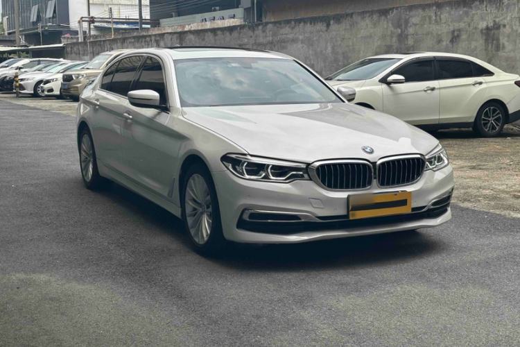 Used BMW 5 Series 2020 530Li Leading Edition Luxury Package Exterior 3