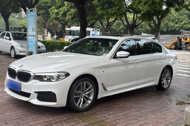 Used BMW 5 Series 2020 525Li M Sport Package Exterior 3