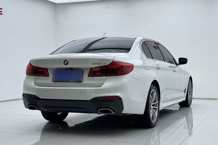 Used BMW 5 Series 2020 525Li M Sport Package Exterior 3