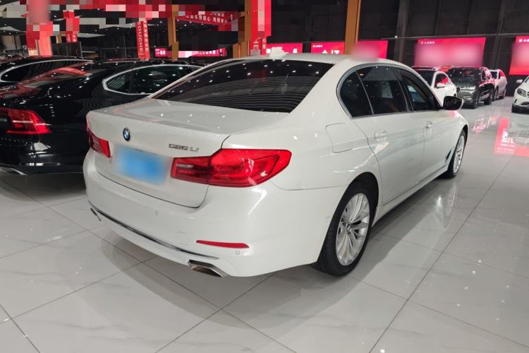 Used BMW 5 Series 2020 525Li Luxury Package Exterior 3