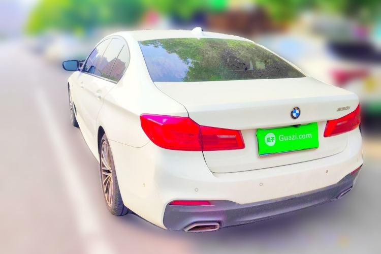 Used BMW 5 Series 2020 530i M Sport Package Exterior 3