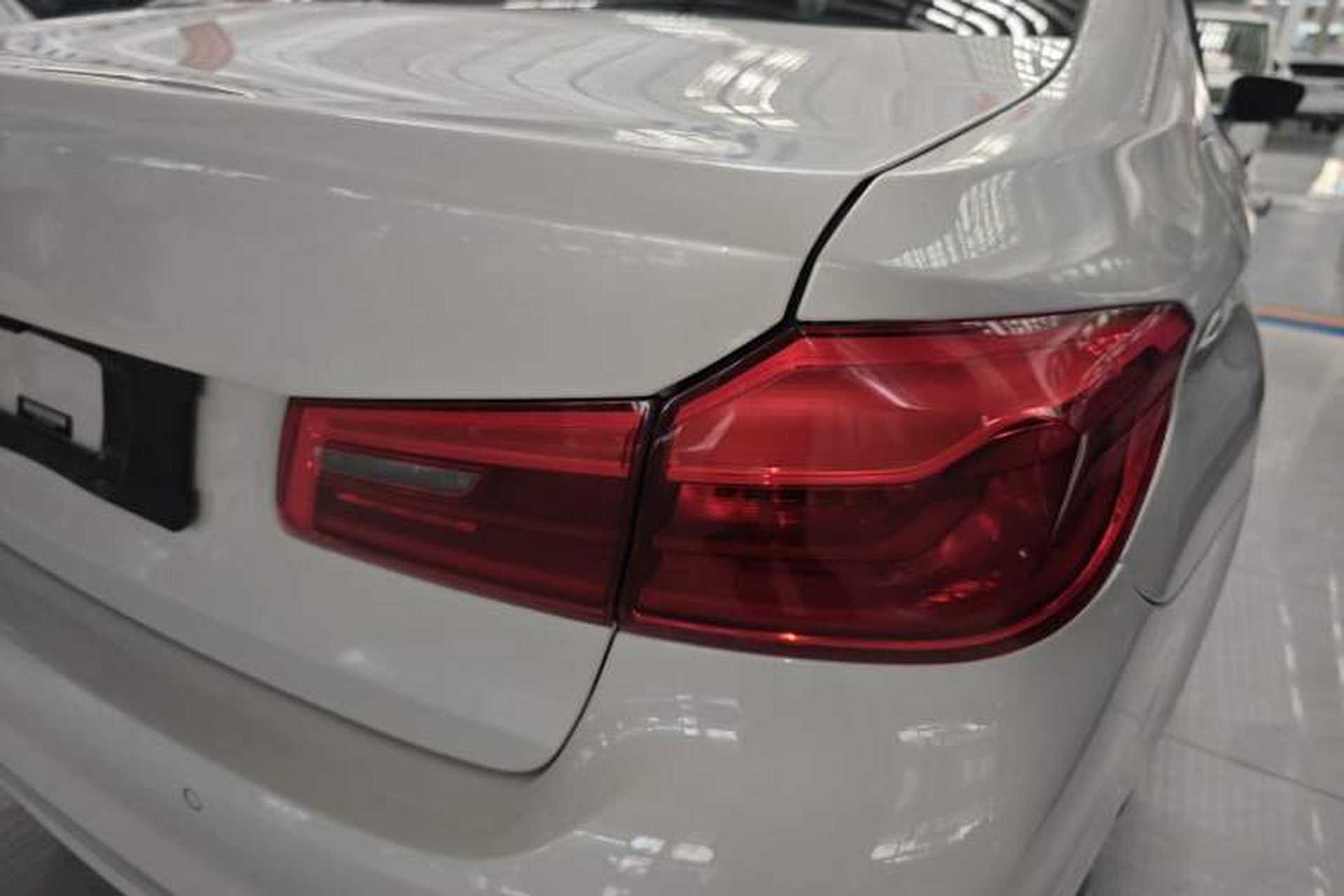 Used BMW 5 Series 2020 525Li Luxury Package Exterior 3