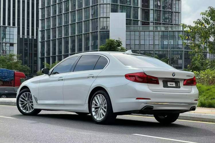 Used BMW 5 Series 2020 530Li Leading Edition Luxury Package Exterior 3