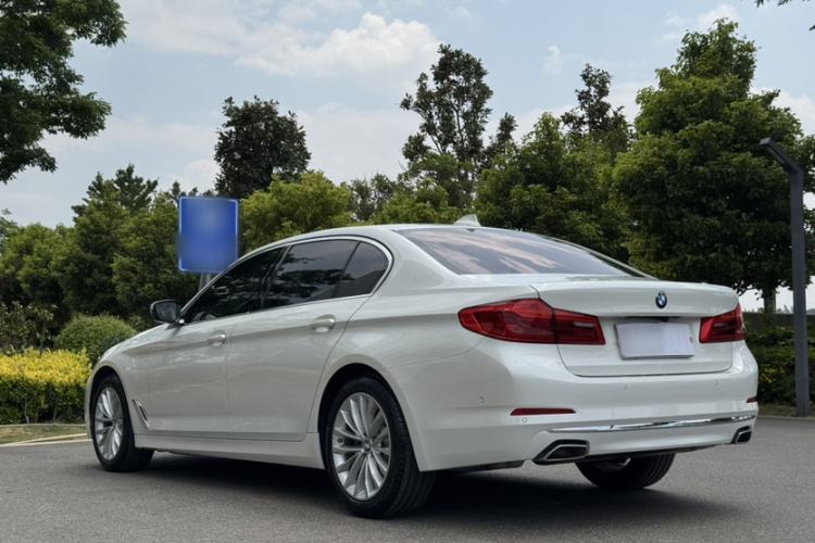 Used BMW 5 Series 2020 530Li Luxury Edition Premium Package Exterior 3