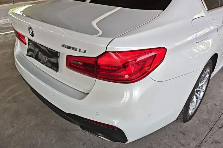 Used BMW 5 Series 2020 525Li M Sport Package Exterior 3