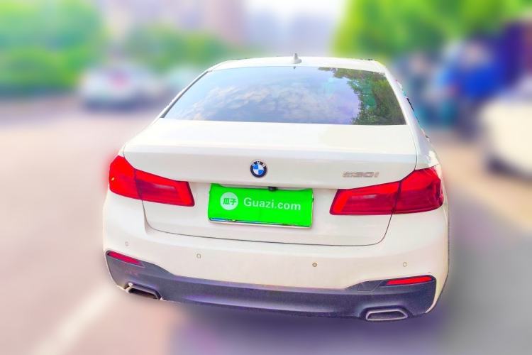 Used BMW 5 Series 2020 530i M Sport Package Exterior 4