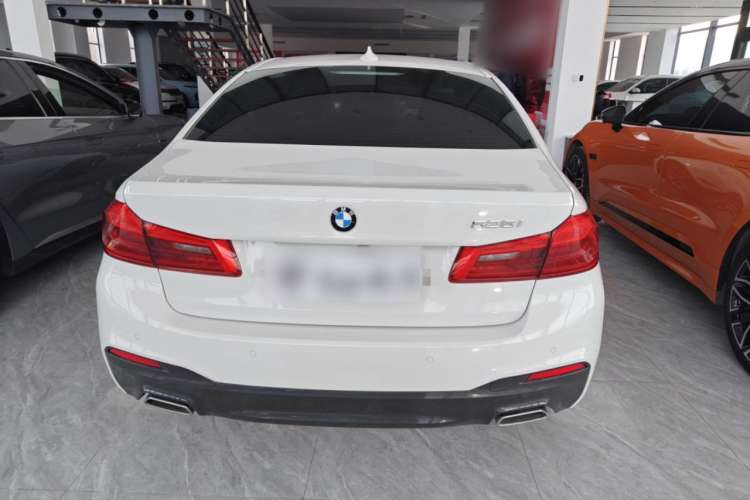 Used BMW 5 Series 2020 525i M Sport Package Exterior 4