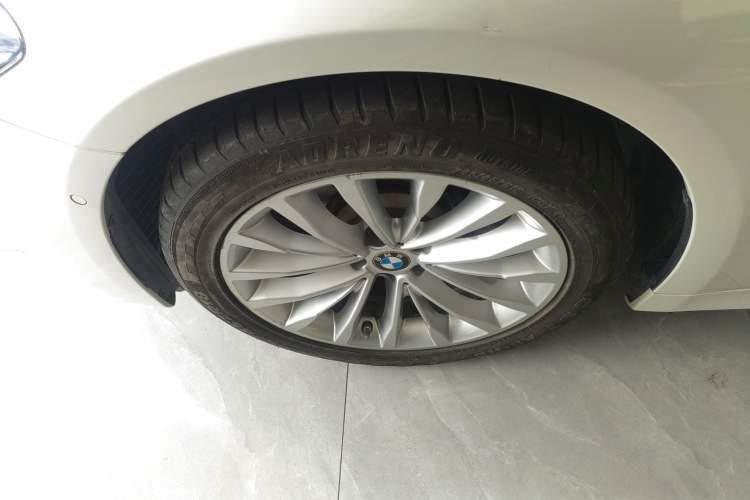 Used BMW 5 Series 2020 530Li Luxury Edition Premium Package Exterior 4