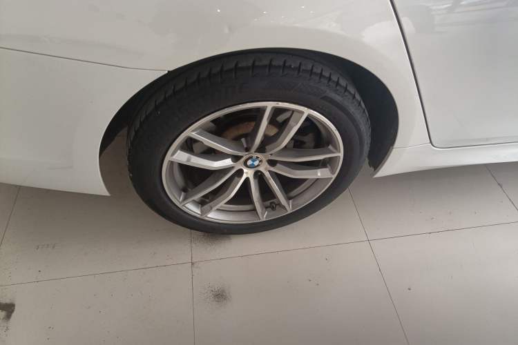 Used BMW 5 Series 2020 525Li M Sport Package Exterior 5