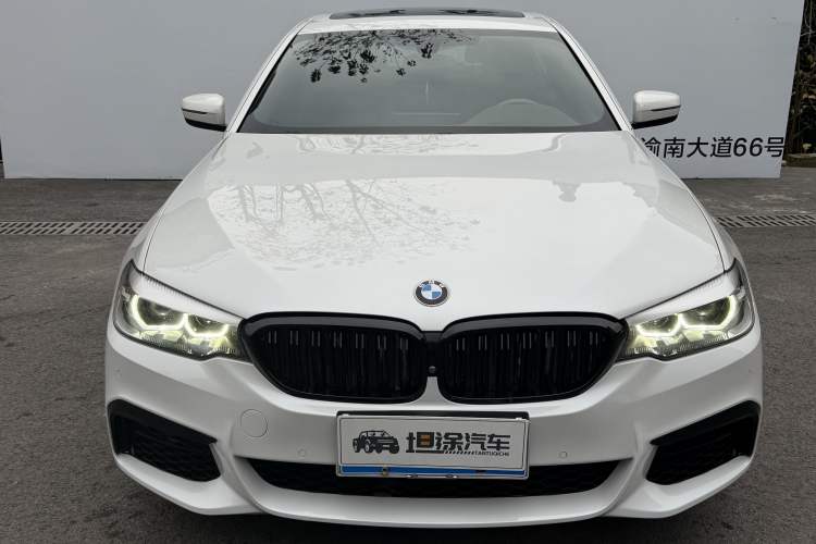 Used BMW 5 Series 2020 525Li M Sport Package Front