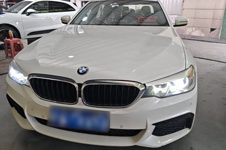 Used BMW 5 Series 2020 525Li M Sport Package Front