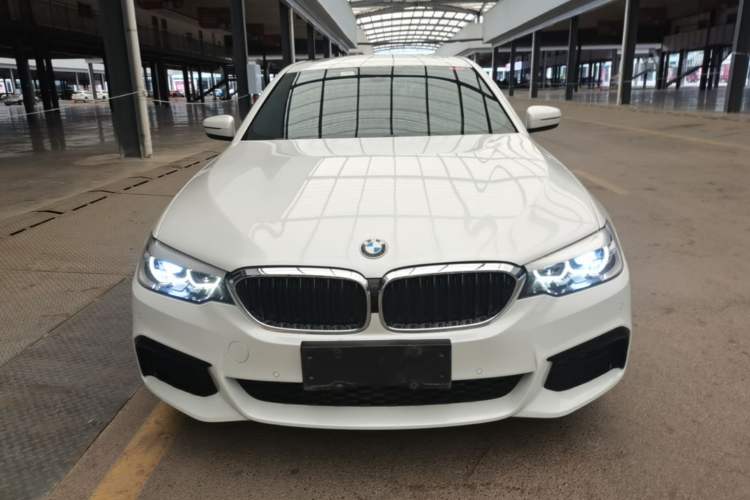 Used BMW 5 Series 2020 525Li M Sport Package Front