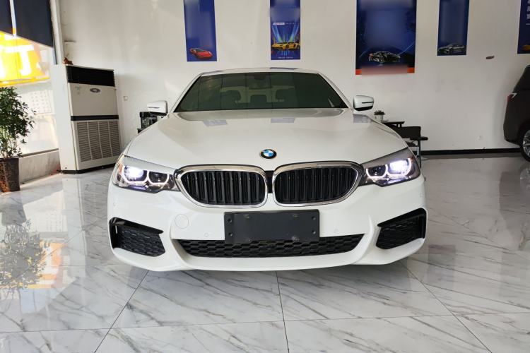 Used BMW 5 Series 2020 525Li M Sport Package Front