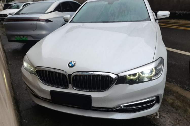 Used BMW 5 Series 2020 525Li Luxury Package Front