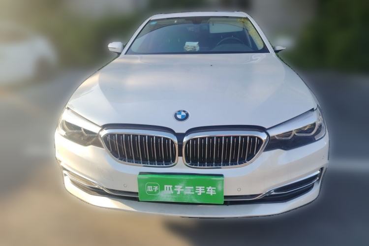 Used BMW 5 Series 2020 525Li Luxury Package Front