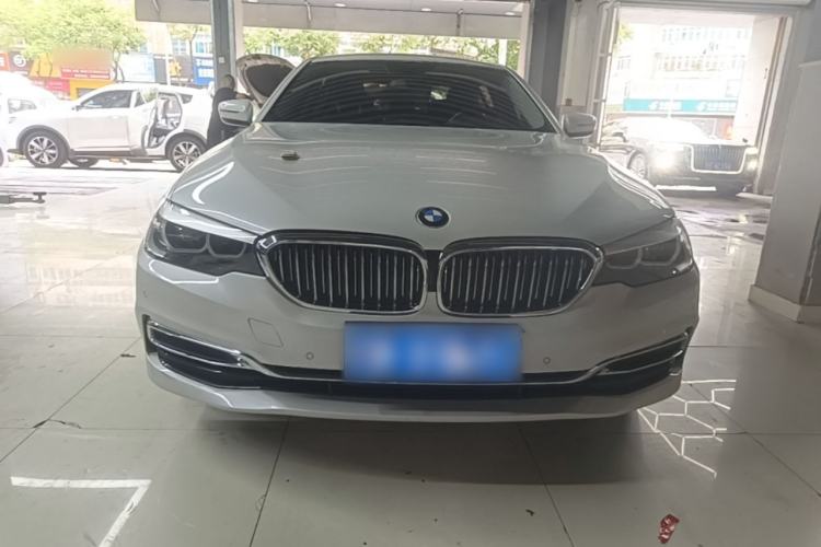 Used BMW 5 Series 2020 525Li Luxury Package Front