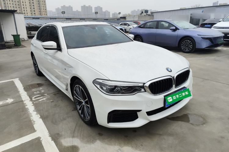 Used BMW 5 Series 2020 530Li Luxury Edition M Sport Package Front Right 45 Deg