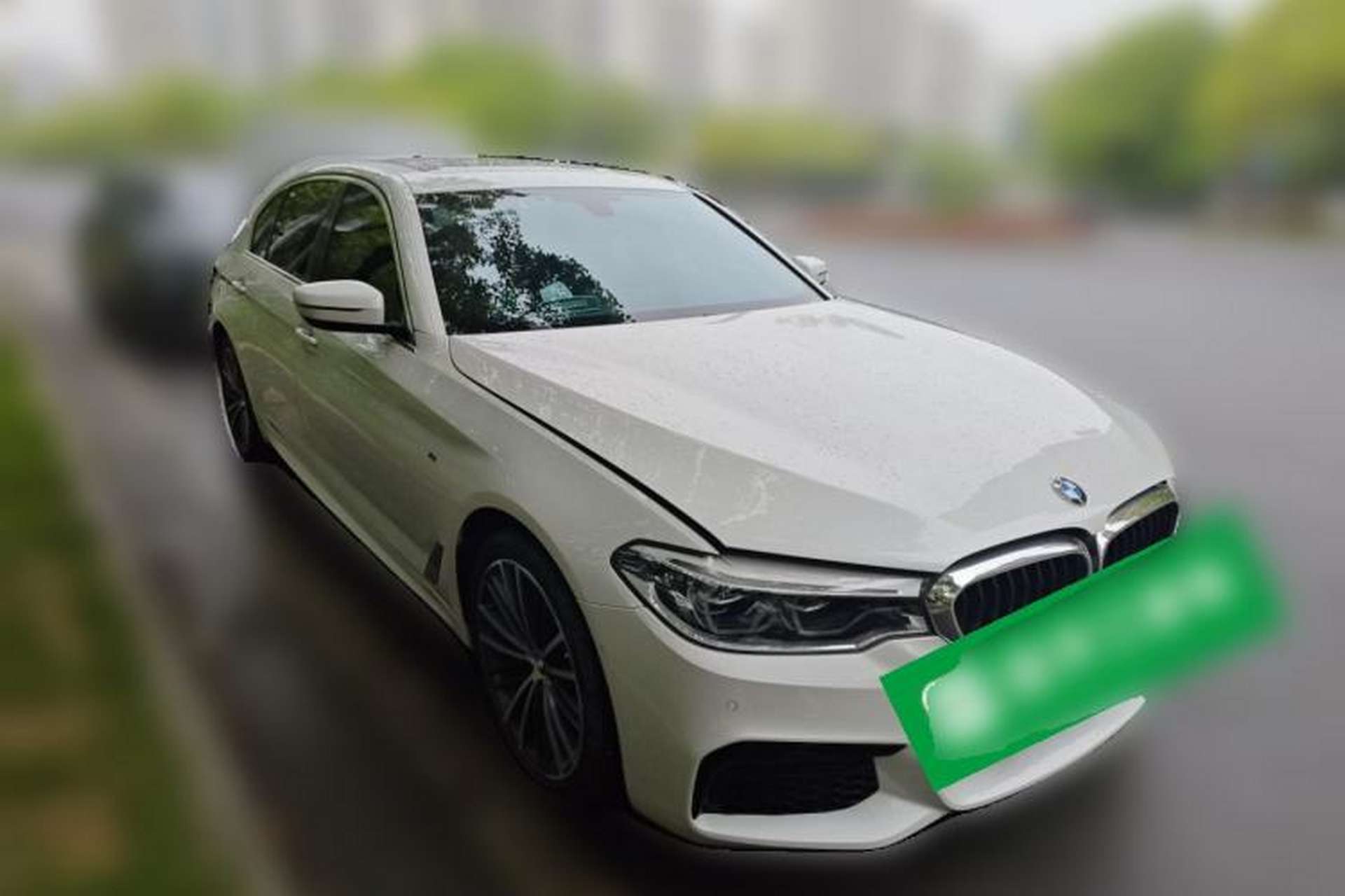 Used BMW 5 Series 2020 530Li Leading Model M Sport Package Front Right 45 Deg