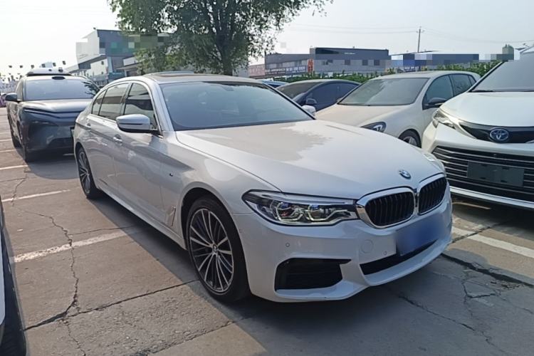 Used BMW 5 Series 2020 530Li Luxury Edition M Sport Package Front Right 45 Deg
