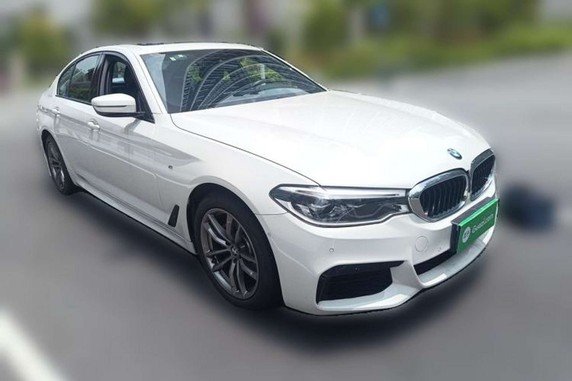 Used BMW 5 Series 2020 525i M Sport Package Front Right 45 Deg