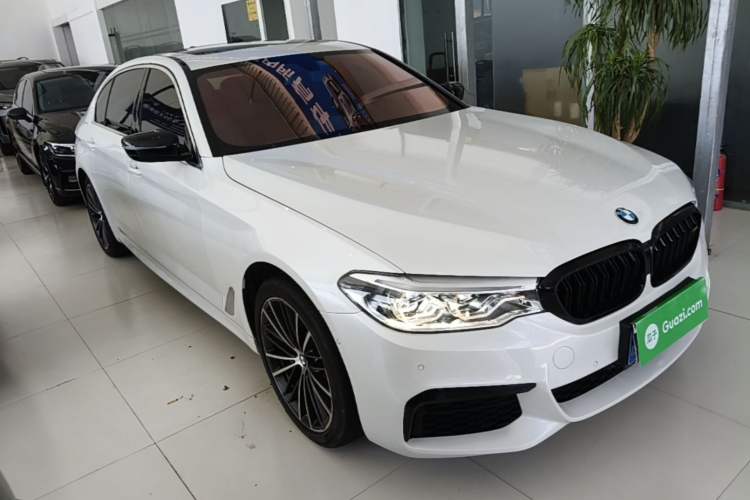 Used BMW 5 Series 2020 530Li Leading Model M Sport Package Front Right 45 Deg