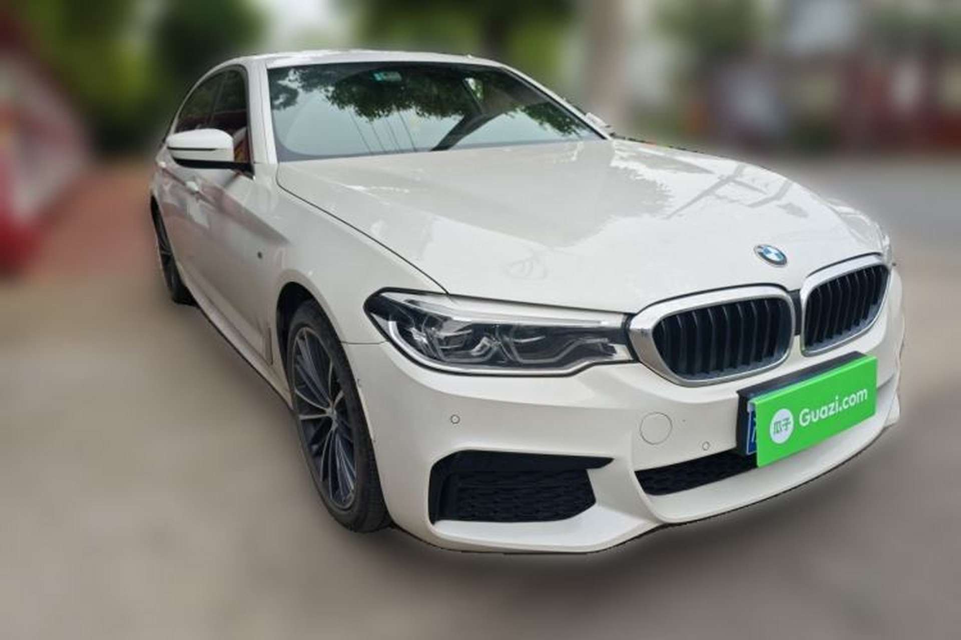 Used BMW 5 Series 2020 530Li Leading Model M Sport Package Front Right 45 Deg