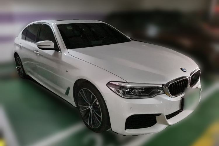 Used BMW 5 Series 2020 530Li Luxury Edition M Sport Package Front Right 45 Deg