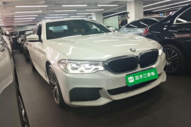 Used BMW 5 Series 2020 530Li Luxury Edition M Sport Package Front Right 45 Deg