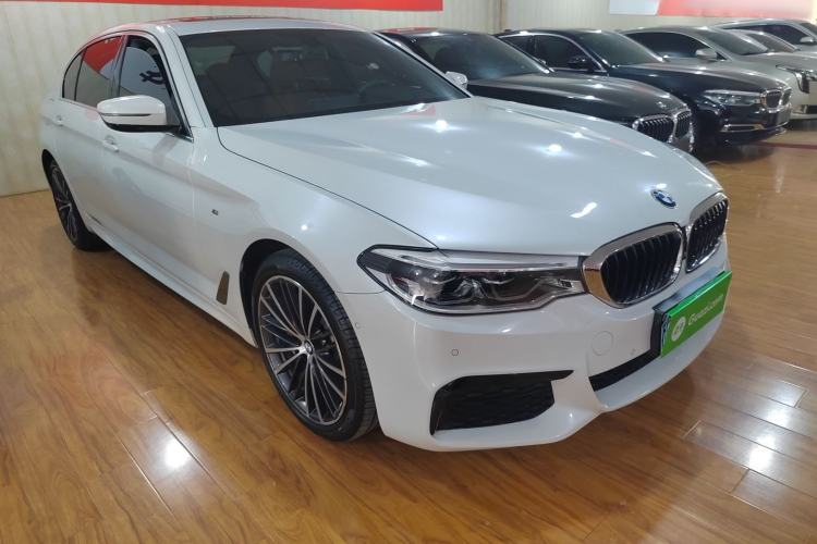 Used BMW 5 Series 2020 530Li Luxury Edition M Sport Package Front Right 45 Deg