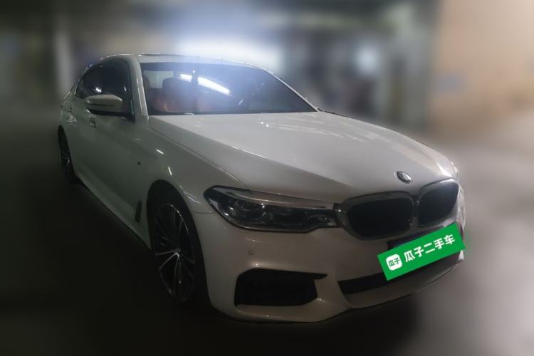 Used BMW 5 Series 2020 530Li Leading Model M Sport Package Front Right 45 Deg