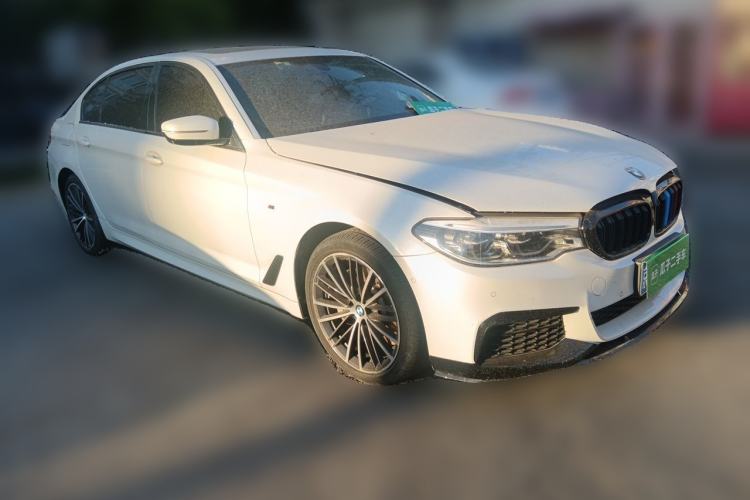 Used BMW 5 Series 2020 530Li Luxury Edition M Sport Package Front Right 45 Deg