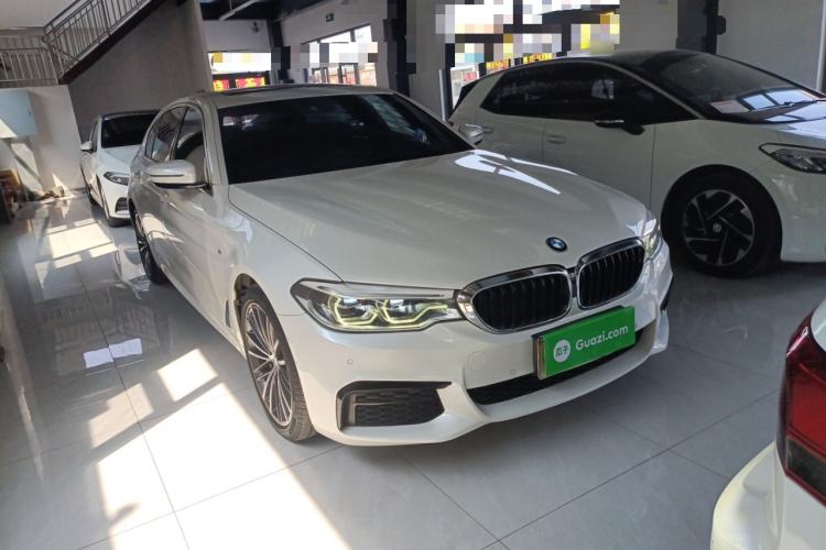 Used BMW 5 Series 2020 530Li Leading Model M Sport Package Front Right 45 Deg
