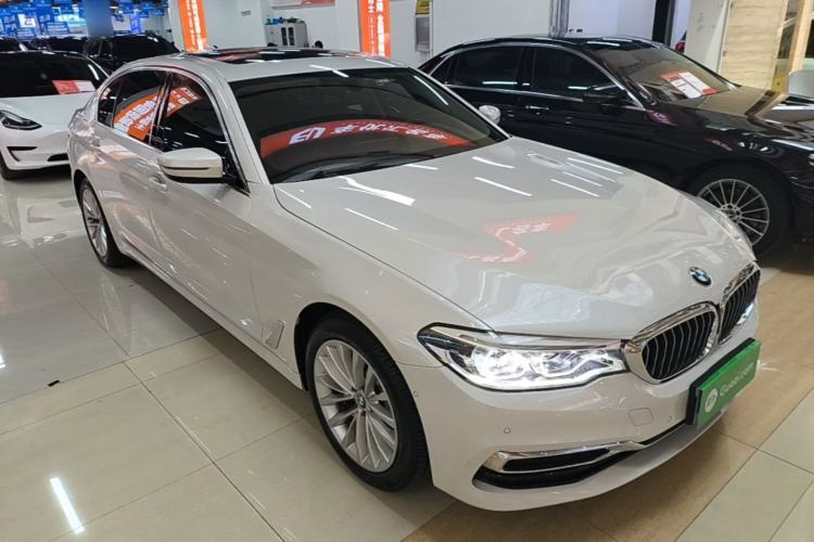 Used BMW 5 Series 2020 530Li xDrive Luxury Package Front Right 45 Deg