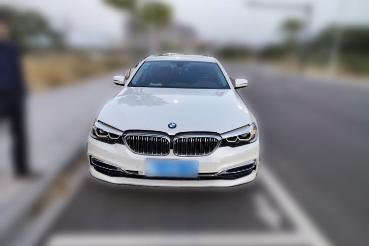 Used BMW 5 Series 2020 525Li Luxury Package Front