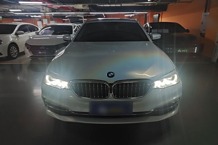 Used BMW 5 Series 2020 525Li Luxury Package Front