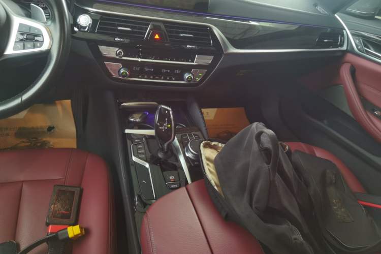 Used BMW 5 Series 2020 530Li Leading Model M Sport Package Gear Lever