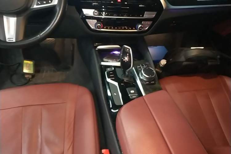 Used BMW 5 Series 2020 530Li xDrive M Sport Package Gear Lever