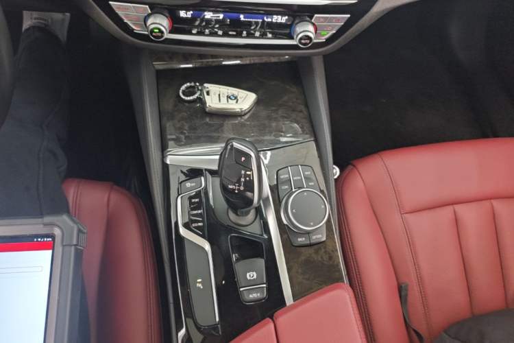 Used BMW 5 Series 2020 530Li Leading Model M Sport Package Gear Lever