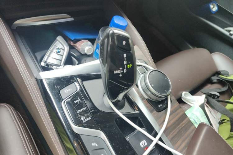 Used BMW 5 Series 2020 530Li Luxury Edition Premium Package Gear Lever