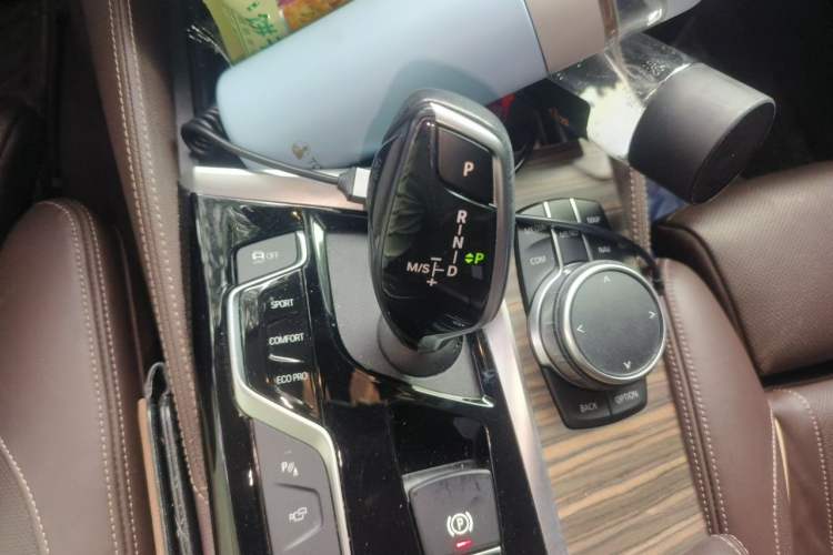 Used BMW 5 Series 2020 530Li Luxury Edition Premium Package Gear Lever