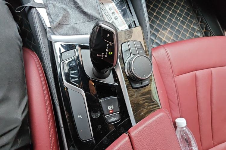 Used BMW 5 Series 2020 530Li Leading Model M Sport Package Gear Lever