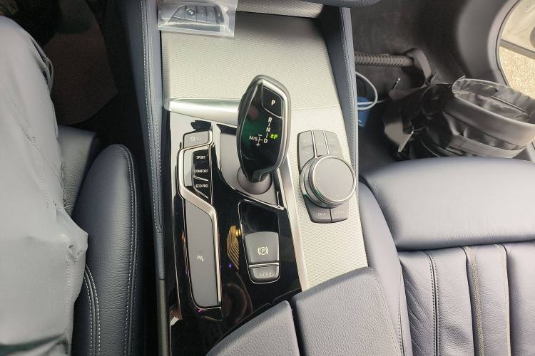 Used BMW 5 Series 2020 530i M Sport Package Gear Lever